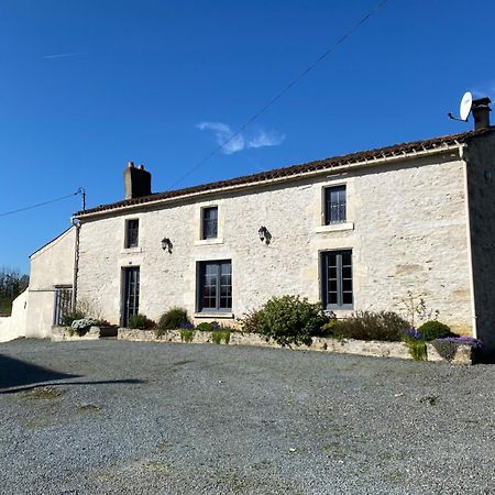 Breuil-Barret Les Puvinieres旅馆 外观 照片