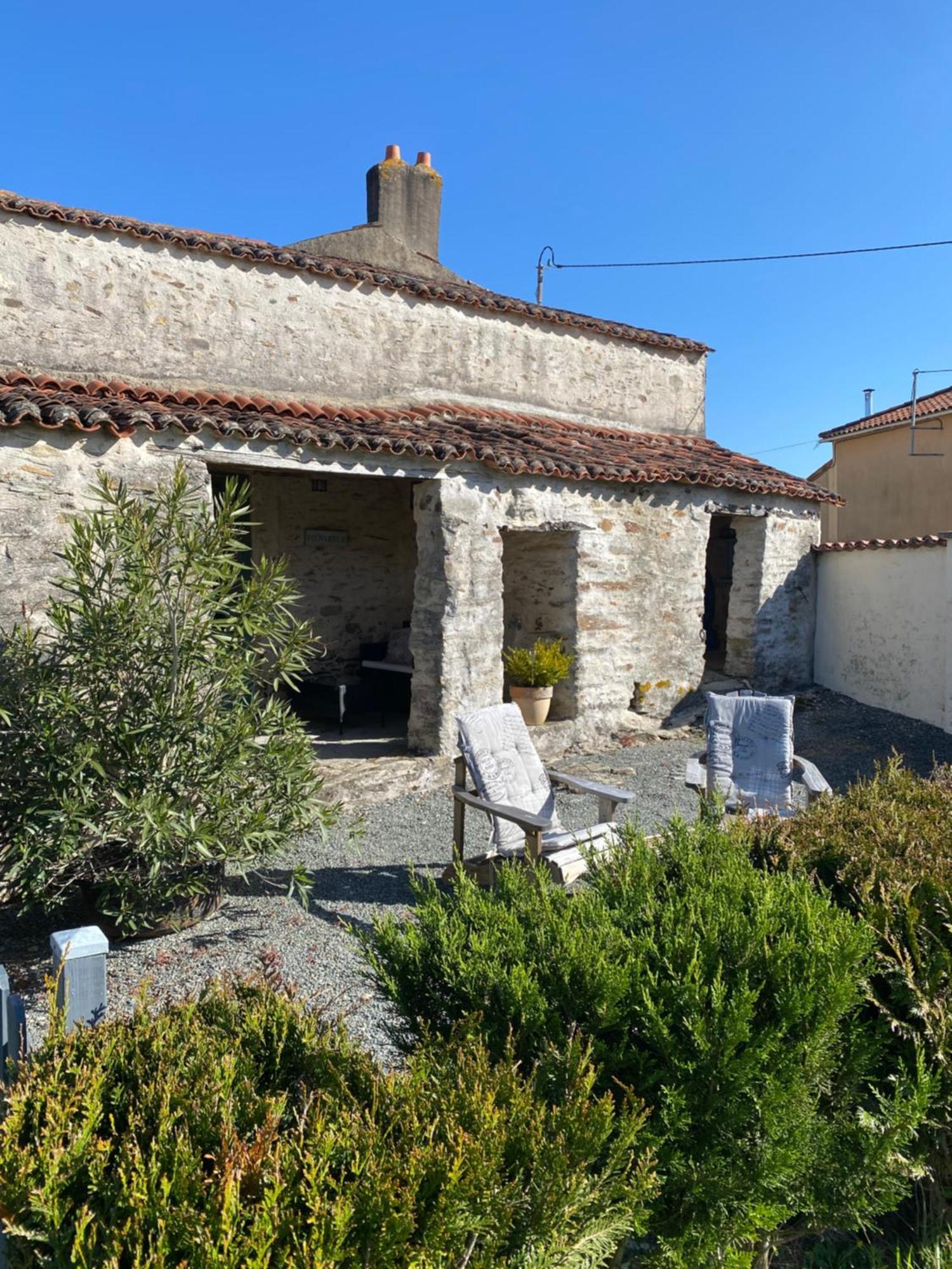 Breuil-Barret Les Puvinieres旅馆 外观 照片