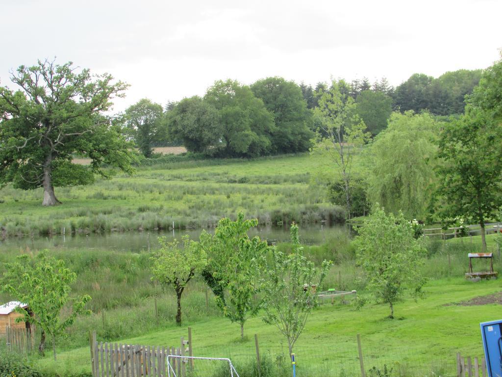 Breuil-Barret Les Puvinieres旅馆 外观 照片